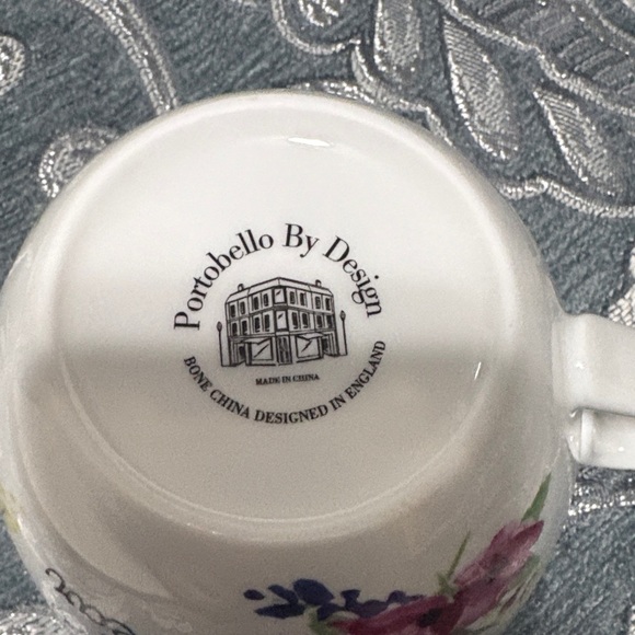 Floral White Mug with Inspirational Quote - Picture 2 of 3